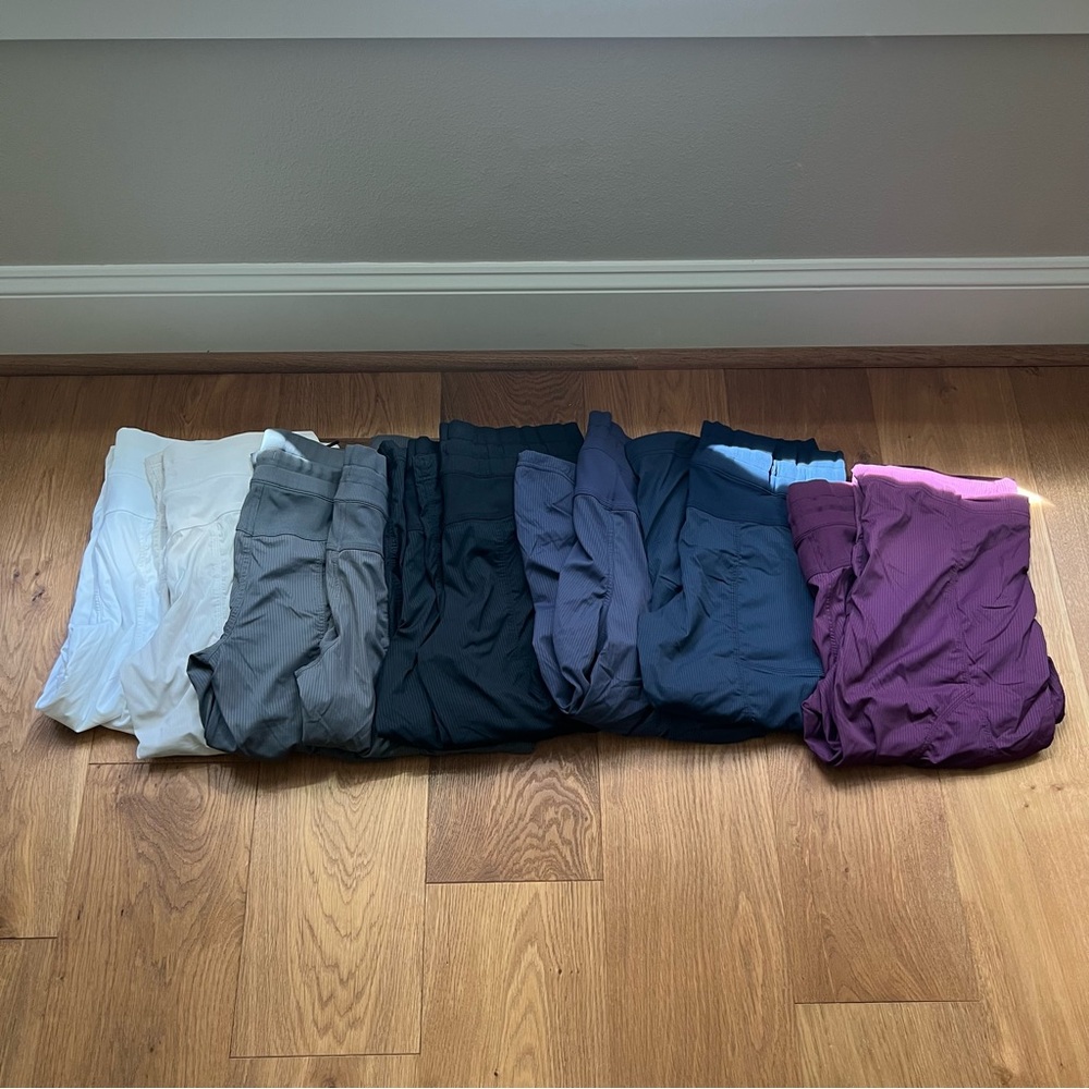 Lululemon Studio Crop in gray - Picture 9 of 10
